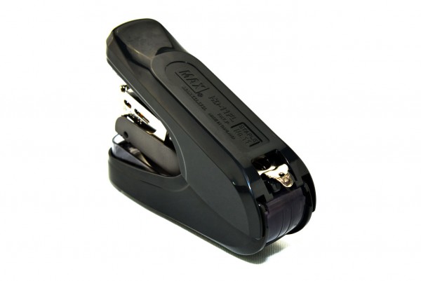 MAX Vaimo11 HD-11FL HD92405 Flach Heftgerät schwarz inkl. 1.000 Klammern